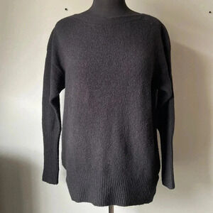 Anthropologie  Sweater